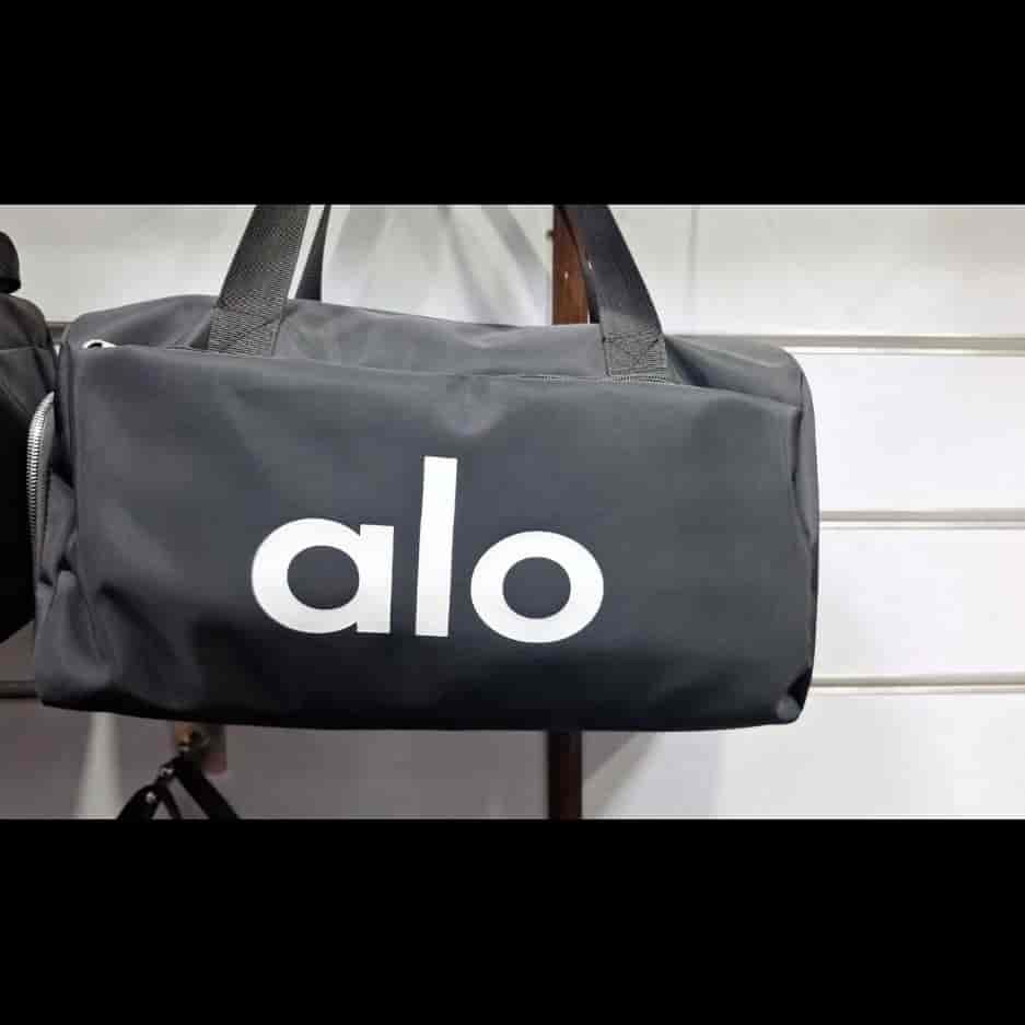 حقيبة رياضية من Elo -Branded